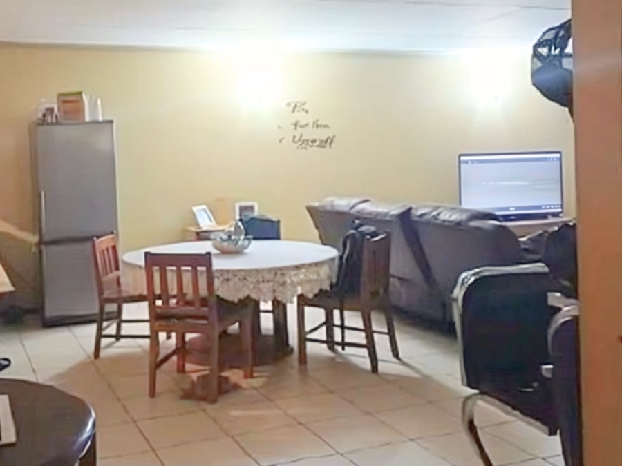 1 Bedroom Property for Sale in Ferreira Free State